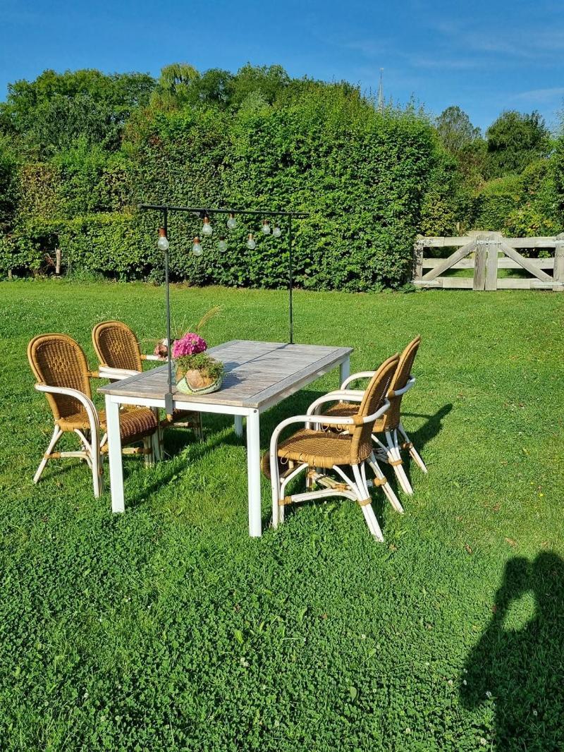 Bed And Breakfast De Dijk Zuid-Beijerland Eksteriør billede